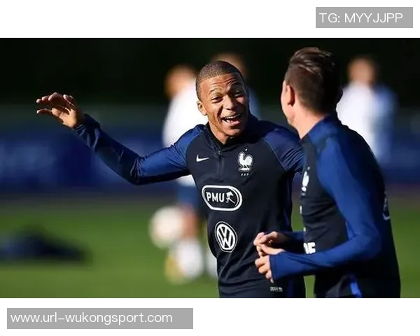 德尚回应托万感谢称应由我来致谢姆巴佩脚踝再度受伤引关注